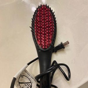 Simply straight hair brush that straightens hair